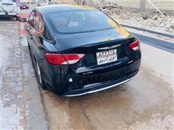 کرایسلەر 200